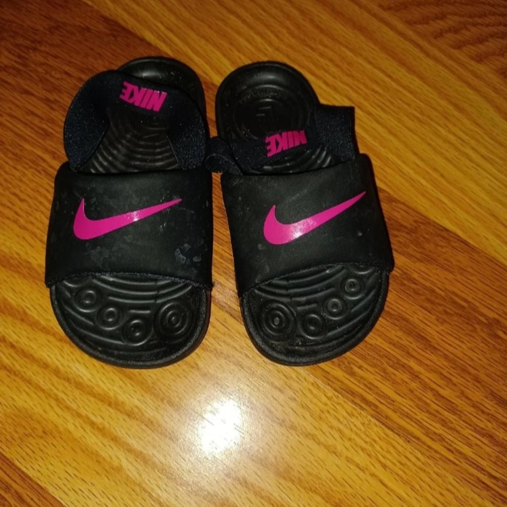 Nike sandals